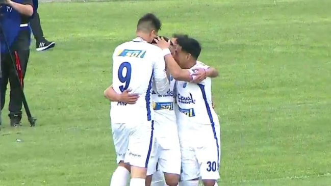 Deportes Recoleta retomó la senda ganadora ante el líder Deportes Vallenar en Segunda División Deportes Recoleta retomó la senda ganadora ante el líder Deportes Vallenar en Segunda División