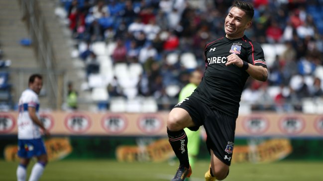 Colo Colo le dio el golpe de gracia a la UC y se metió en la pelea por el Transición