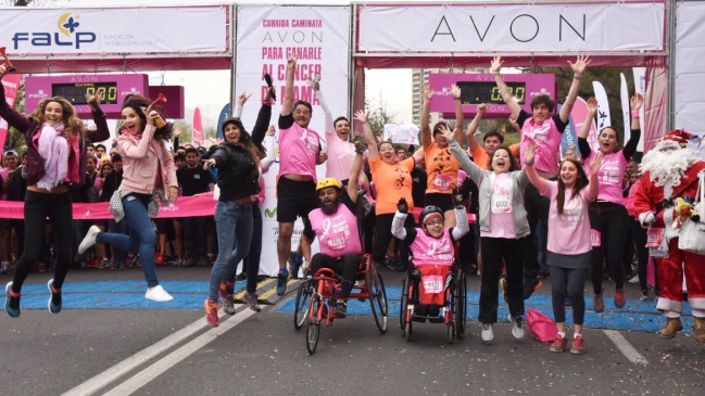 Más de 5.000 personas participaron en la corrida contra el cáncer de mama Más de 5.000 personas participaron en la corrida contra el cáncer de mama