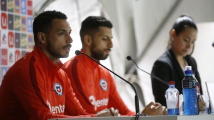 Mauricio Pinilla y Guillermo Maripán anticiparon el duelo del jueves entre Chile y Ecuador