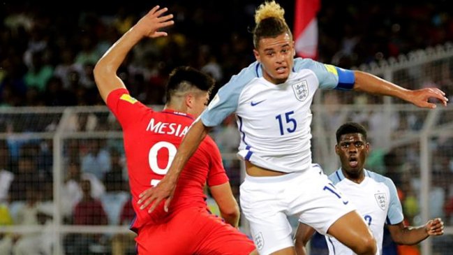 Chile cayó goleado ante Inglaterra en su estreno en el Mundial sub 17 de India Chile cayó goleado ante Inglaterra en su estreno en el Mundial sub 17 de India