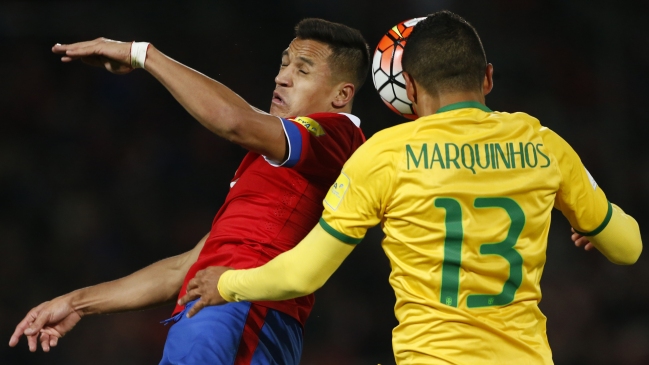 Chile sale a buscar su cupo al Mundial de Rusia en duro desafío con Brasil Chile sale a buscar su cupo al Mundial de Rusia en duro desafío con Brasil