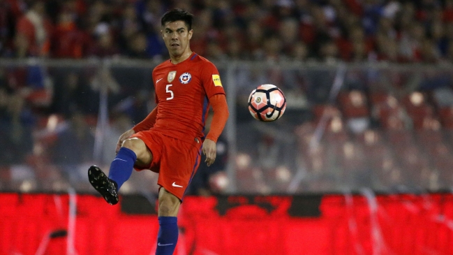 Chile sumó otro drama: Francisco Silva se lesionó y quedó descartado para el duelo con Brasil Chile sumó otro drama: Francisco Silva se lesionó y quedó descartado para el duelo con Brasil