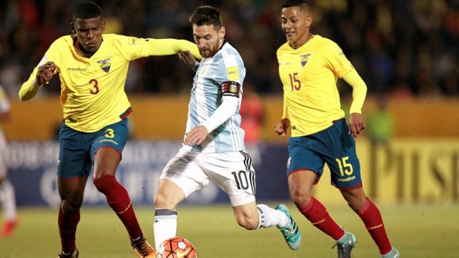 Lionel Messi metió a Argentina en el Mundial tras gran exhibición ante Ecuador Lionel Messi metió a Argentina en el Mundial tras gran exhibición ante Ecuador
