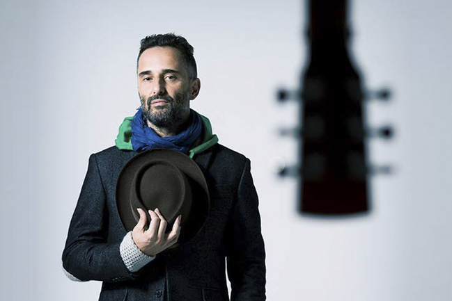 Jorge Drexler y Mon Laferte: Jorge Drexler y Mon Laferte: