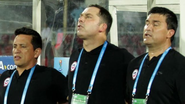 Caputto tras la eliminación: Me gustaría seguir trabajando en la selección chilena Caputto tras la eliminación: Me gustaría seguir trabajando en la selección chilena
