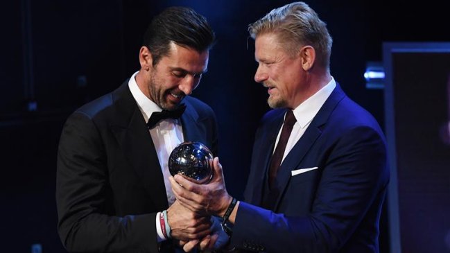 Gianluigi Buffon puso como condición ganar la Champions con Juventus para estirar su carrera Gianluigi Buffon puso como condición ganar la Champions con Juventus para estirar su carrera