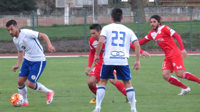 Naval y Malleco Unido repartieron puntos y se enredaron en dar caza a Deportes Vallenar Naval y Malleco Unido repartieron puntos y se enredaron en dar caza a Deportes Vallenar