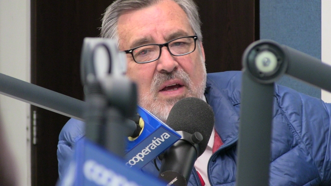 Alejandro Guillier conversa con El Diario de Cooperativa Alejandro Guillier conversa con El Diario de Cooperativa
