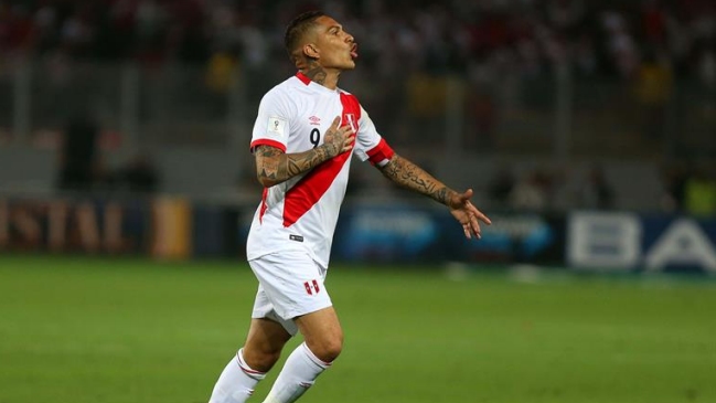 Paolo Guerrero recibió una suspensión provisional de 30 días y se perderá el repechaje Paolo Guerrero recibió una suspensión provisional de 30 días y se perderá el repechaje