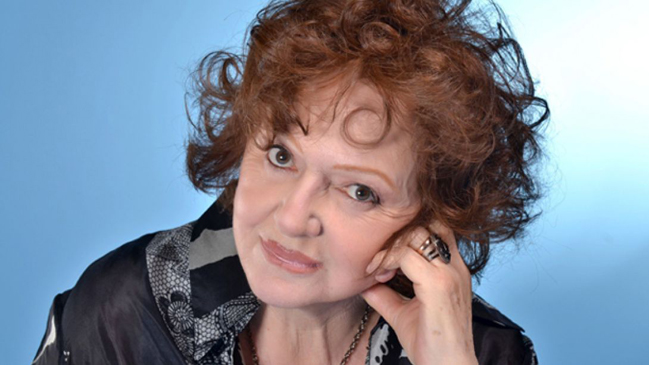Gloria Münchmeyer denunció suplantación de identidad en Twitter Gloria Münchmeyer denunció suplantación de identidad en Twitter