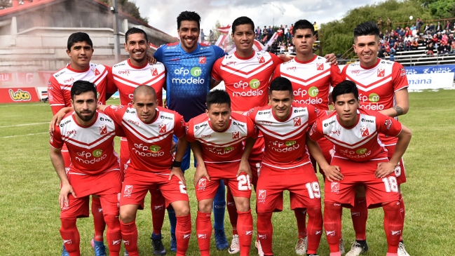 Deportes Valdivia e Iberia se juegan la permanencia en la última fecha de la Primera B Deportes Valdivia e Iberia se juegan la permanencia en la última fecha de la Primera B