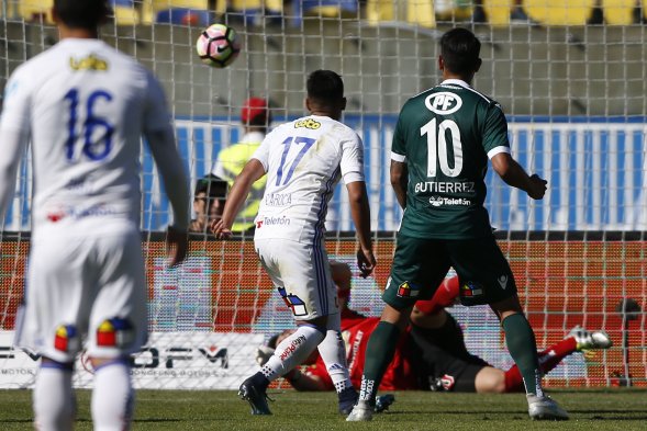 Santiago Wanderers venció por 3-1 a Universidad de Chile para ganar la Copa Chile 2017, la tercera en sus 125 años de historia. El duelo se disputó en el estadio Santiago Wanderers venció por 3-1 a Universidad de Chile para ganar la Copa Chile 2017, la tercera en sus 125 años de historia. El duelo se disputó en el estadio