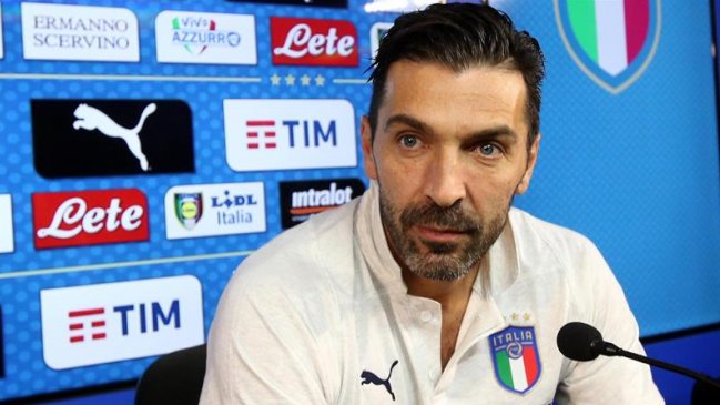 Gianluigi Buffon pidió a la hinchada italiana más apoyo para ir al Mundial de Rusia 2018 Gianluigi Buffon pidió a la hinchada italiana más apoyo para ir al Mundial de Rusia 2018