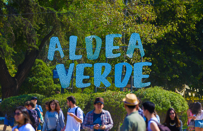 Lollapalooza Chile: Abren postulaciones para participar en la octava versión de la Aldea Verde Lollapalooza Chile: Abren postulaciones para participar en la octava versión de la Aldea Verde