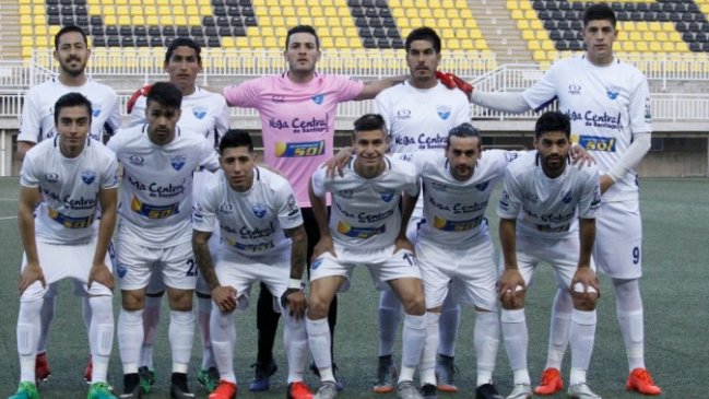 Deportes Recoleta derrotó en la agonía a Deportes Santa Cruz en la Segunda División Deportes Recoleta derrotó en la agonía a Deportes Santa Cruz en la Segunda División
