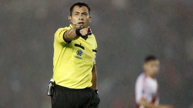 Julio Bascuñán representará al arbitraje chileno en el Mundial de Rusia 2018 Julio Bascuñán representará al arbitraje chileno en el Mundial de Rusia 2018