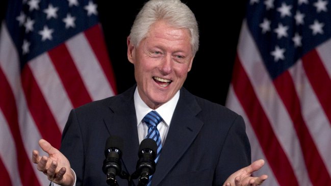 Bill Clinton, bajo la lupa del debate sobre el abuso sexual en EE.UU.