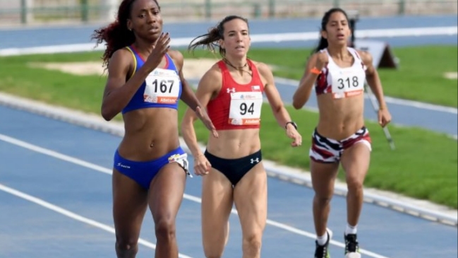Chile ganó medalla de oro en los relevos femeninos 4x400 de los Juegos Bolivarianos Chile ganó medalla de oro en los relevos femeninos 4x400 de los Juegos Bolivarianos