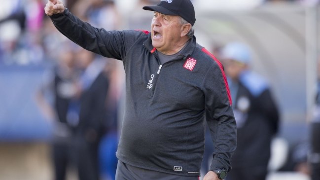 Luis Marcoleta: Ante Colo Colo debemos estar muy fuertes mentalmente