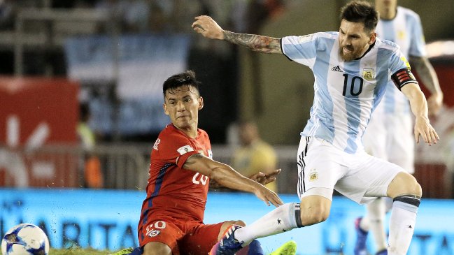 Lionel Messi: Me sorprendió que Chile quedara fuera del Mundial Lionel Messi: Me sorprendió que Chile quedara fuera del Mundial