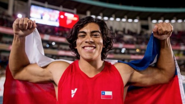 La UC blinda al atleta Claudio Romero tras incidente en la gala de la institución La UC blinda al atleta Claudio Romero tras incidente en la gala de la institución