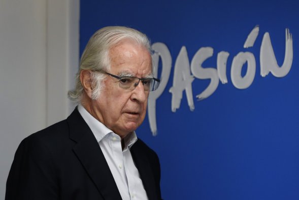 Ignacio Prieto fue presentado este viernes como asesor deportivo del fútbol formativo en U. Católica, en compañía del presidente de Cruzados, Juan Tagle, el gerente técnico, José María Buljubasich y el gerente de divisiones inferiores, Nelson Parraguéz. Ignacio Prieto fue presentado este viernes como asesor deportivo del fútbol formativo en U. Católica, en compañía del presidente de Cruzados, Juan Tagle, el gerente técnico, José María Buljubasich y el gerente de divisiones inferiores, Nelson Parraguéz.