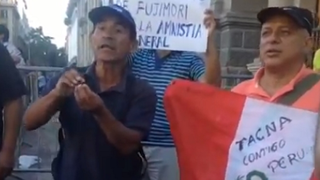 Peruanos refugiados en Chile rechazaron indulto a Fujimori con acto en Santiago