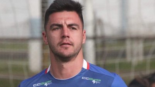 Capitán de Melipilla: Prefería repetir el partido a ir 10 minutos al estadio para patear penales Capitán de Melipilla: Prefería repetir el partido a ir 10 minutos al estadio para patear penales