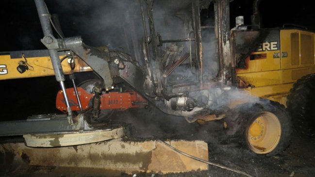 Encapuchados realizaron un ataque incendiario a empresa forestal de Los Lagos