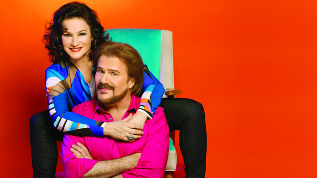 Pimpinela vuelve a Chile para repasar sus casi 40 años de carrera Pimpinela vuelve a Chile para repasar sus casi 40 años de carrera