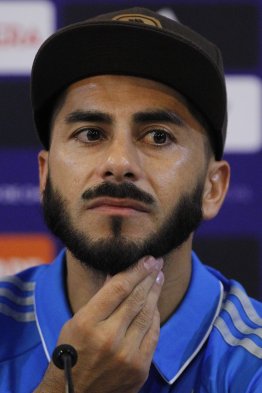 El arquero Johnny Herrera, capitán de Universidad de Chile, habló en conferencia de prensa en el CDA sobre los desafíos del cuadro azul en la temporada 2018. El arquero Johnny Herrera, capitán de Universidad de Chile, habló en conferencia de prensa en el CDA sobre los desafíos del cuadro azul en la temporada 2018.
