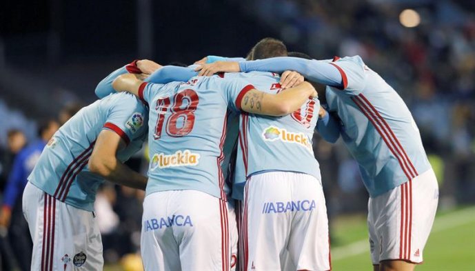 Celta de Vigo, que se apoyó en el medio terreno con el chileno Pablo Hernández, empató 2-2 con Real Madrid en la fecha 18 de la liga española. Los Celta de Vigo, que se apoyó en el medio terreno con el chileno Pablo Hernández, empató 2-2 con Real Madrid en la fecha 18 de la liga española. Los