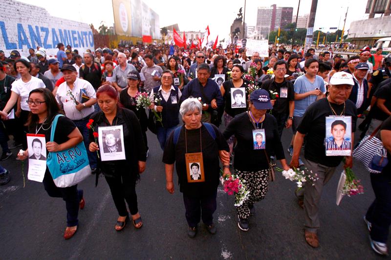 Kuczynski cae al nivel de aprobación más bajo de su gestión