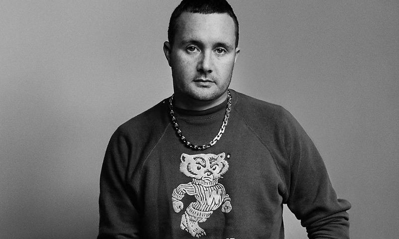 Kim Jones abandonó la dirección creativa de hombre en Louis Vuitton Kim Jones abandonó la dirección creativa de hombre en Louis Vuitton