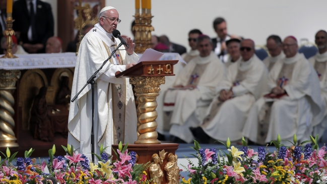 Papa en Iquique: Impregnémonos por valores que traen los inmigrantes
