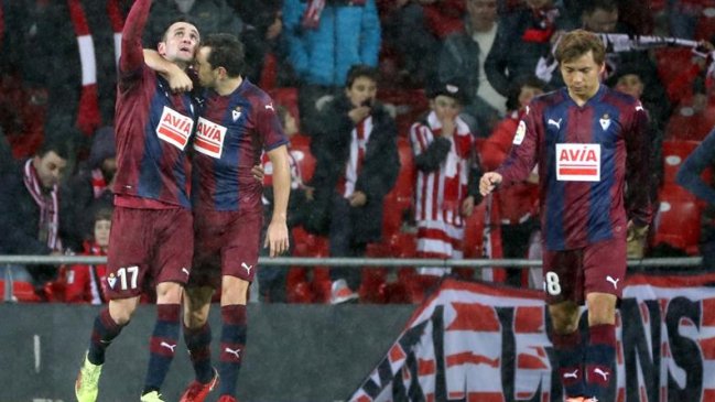 Eibar y Fabián Orellana rescataron un empate ante Athletic de Bilbao en España Eibar y Fabián Orellana rescataron un empate ante Athletic de Bilbao en España