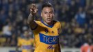 Eduardo Vargas y Angelo Sagal anotaron en intenso triunfo de Tigres sobre Pachuca
