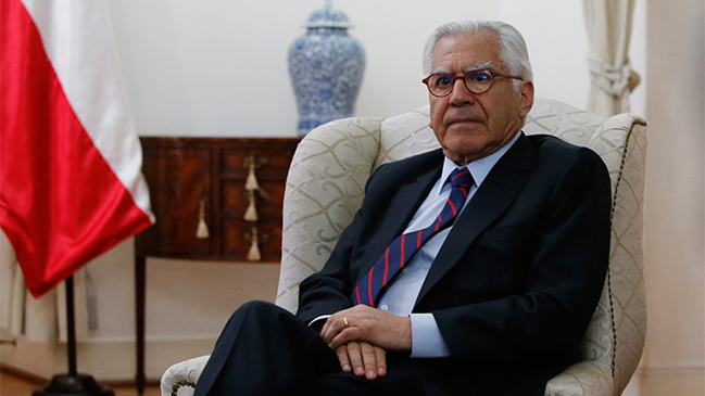 Gobierno ordenó al general Villalobos acelerar investigación interna