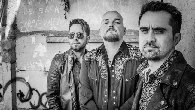 Alain Johannes Trio se suma a show de Queens of the Stone Age en Chile Alain Johannes Trio se suma a show de Queens of the Stone Age en Chile