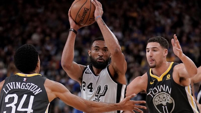 Golden State Warriors derrotó a San Antonio Spurs de la mano de Klay Thompson Golden State Warriors derrotó a San Antonio Spurs de la mano de Klay Thompson