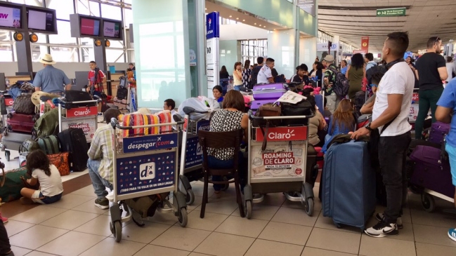 Aerolínea LAW dejó a decenas de pasajeros varados en Santiago y República Dominicana