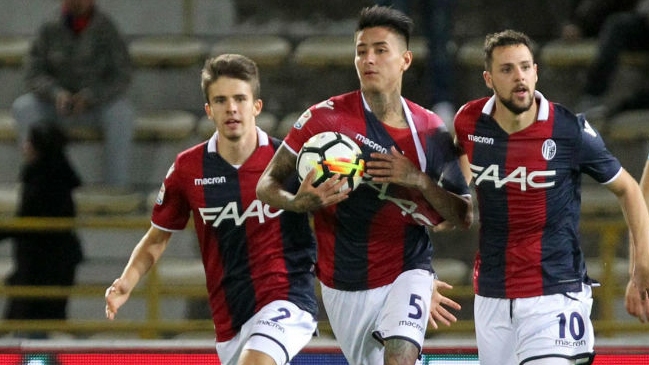 Erick Pulgar fue héroe en agónico triunfo de Bologna en la Serie A