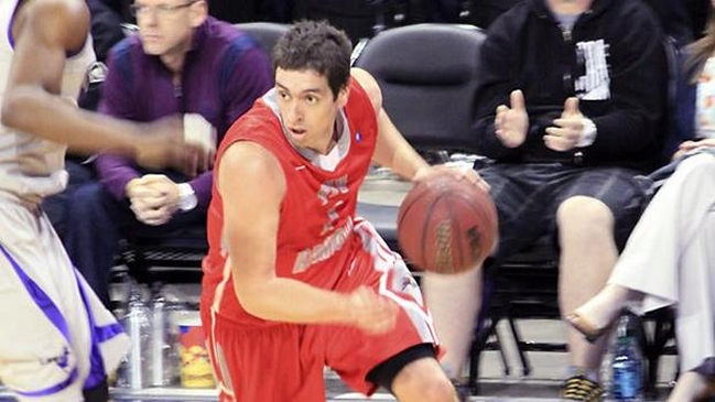 Seleccionado de baloncesto Pablo Coro se bajó del partido ante Brasil por la fiebre amarilla Seleccionado de baloncesto Pablo Coro se bajó del partido ante Brasil por la fiebre amarilla