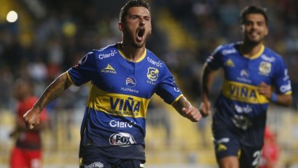 Juan Cuevas le regaló un minuto de alegría a Everton en el Estadio Sausalito