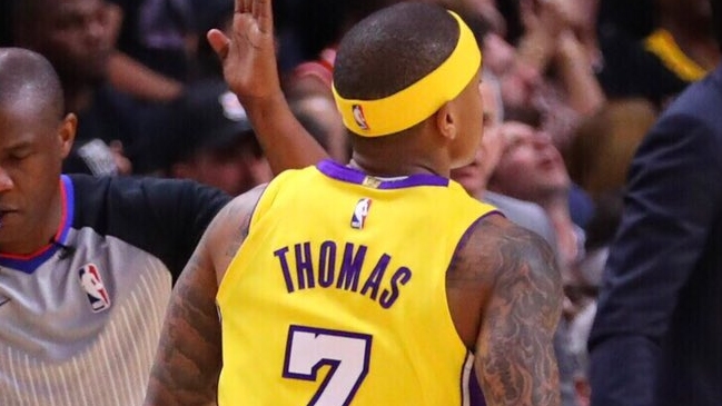 Los Angeles Lakers derribó a Miami Heat con gran actuación de Isaiah Thomas Los Angeles Lakers derribó a Miami Heat con gran actuación de Isaiah Thomas