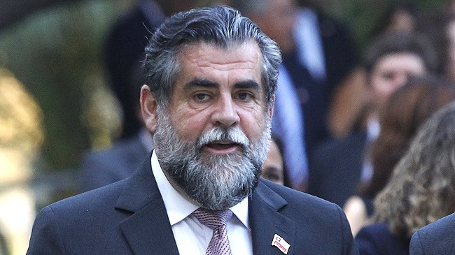 Rodrigo Ubilla inicia la instalación del Gobierno de Piñera