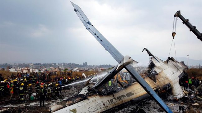 Accidente aéreo en Nepal dejó 49 muertos