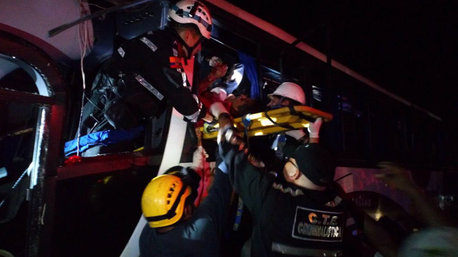 Ecuador: Al menos nueve muertos y más de 50 heridos en accidente de tránsito Ecuador: Al menos nueve muertos y más de 50 heridos en accidente de tránsito
