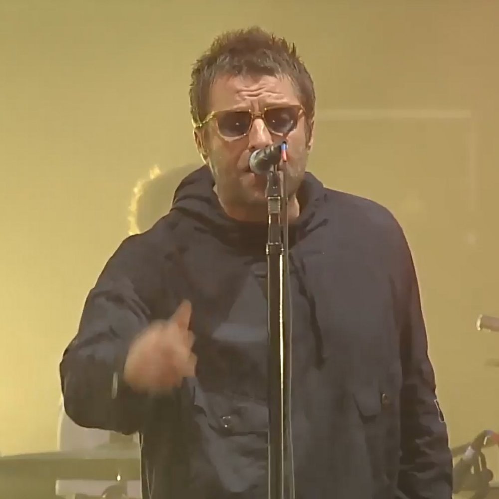 Liam Gallagher no pudo cumplir con su show en Lollapalooza y se fue del escenario Liam Gallagher no pudo cumplir con su show en Lollapalooza y se fue del escenario